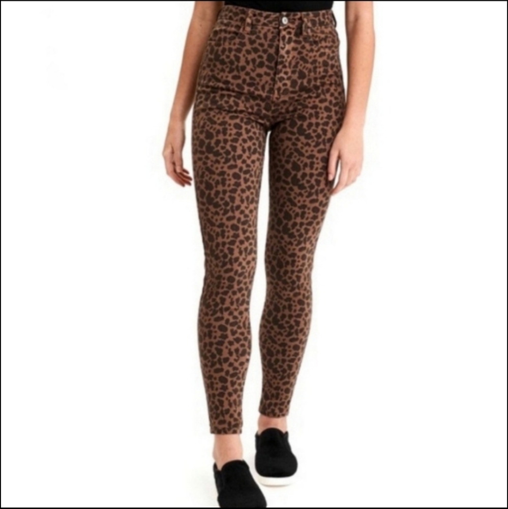 NWT american eagle super high rise leopard jegging